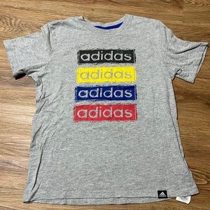 5/$25 Kids adidas shirt 🖤💛💙❤️